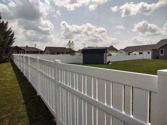 Buying Vinyl Fencing: What You Need To Know Before Getting Started