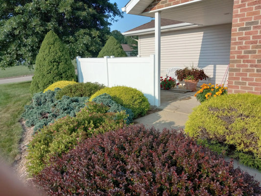 Vinyl Fencing Installation Made Easy: Get It Done In 6 Easy Stages