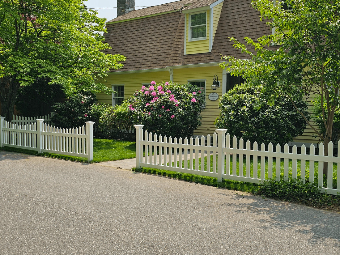 Modern Fence Design: Upgrading Your Fence to Elevate Your Home's Curb Appeal