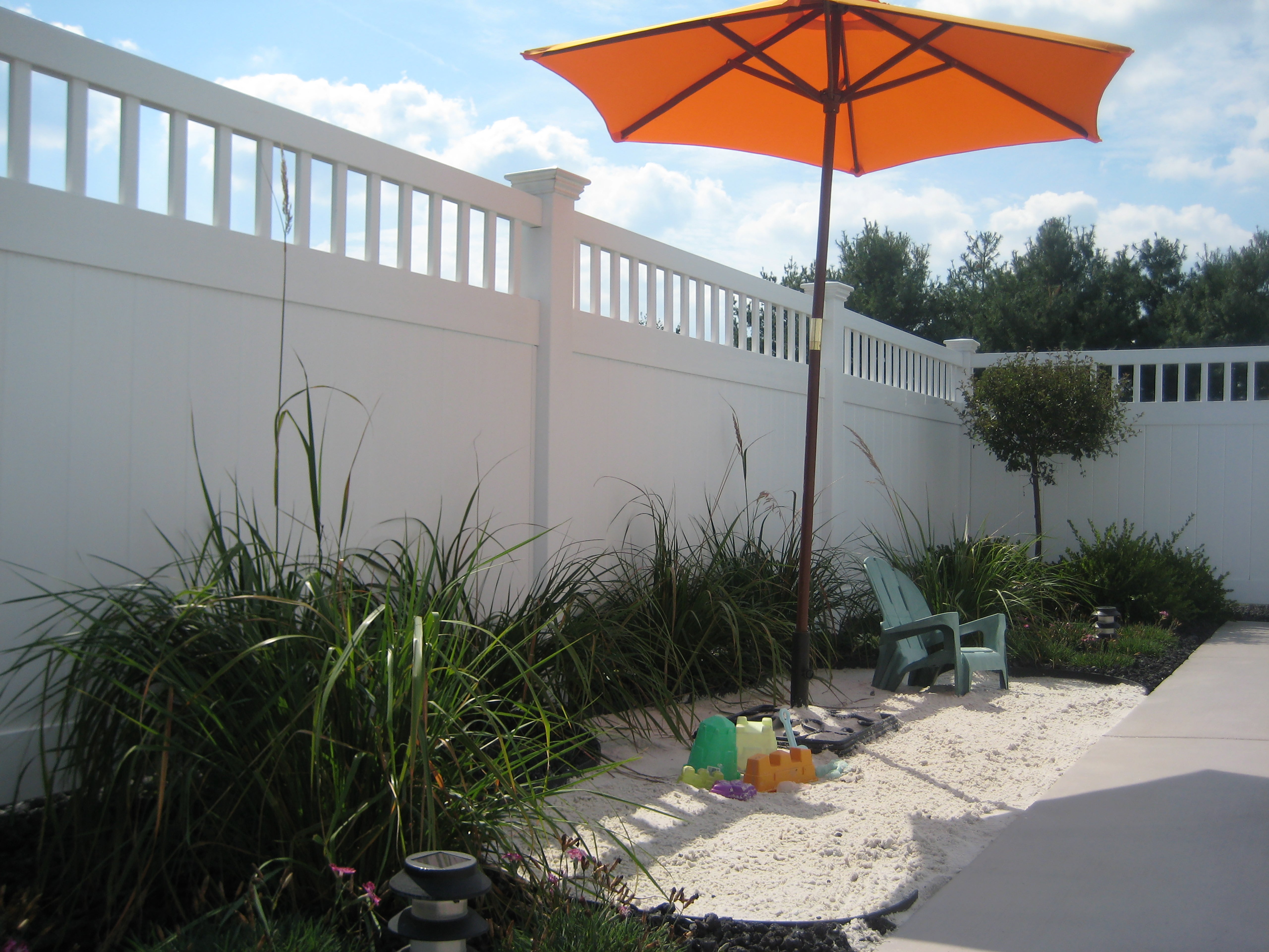 5' to 8' Mason Vinyl Privacy Fence | Weatherables 5' to 8' Mason Vinyl Privacy Fence | Weatherables